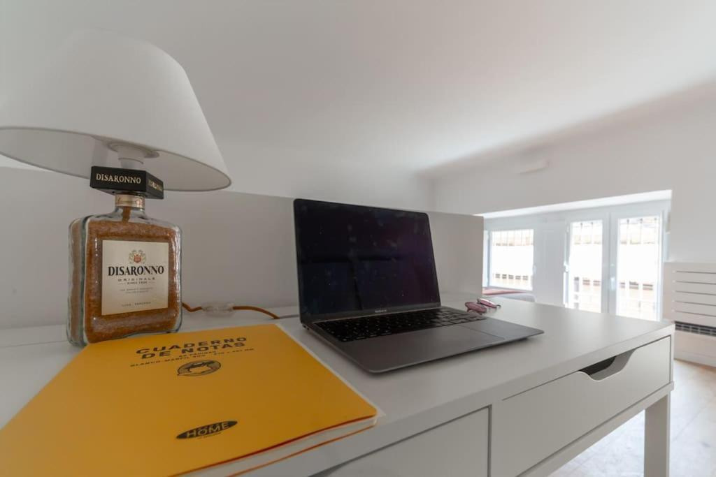 Milano Loft-Hosted By Sweetstay ภายนอก รูปภาพ